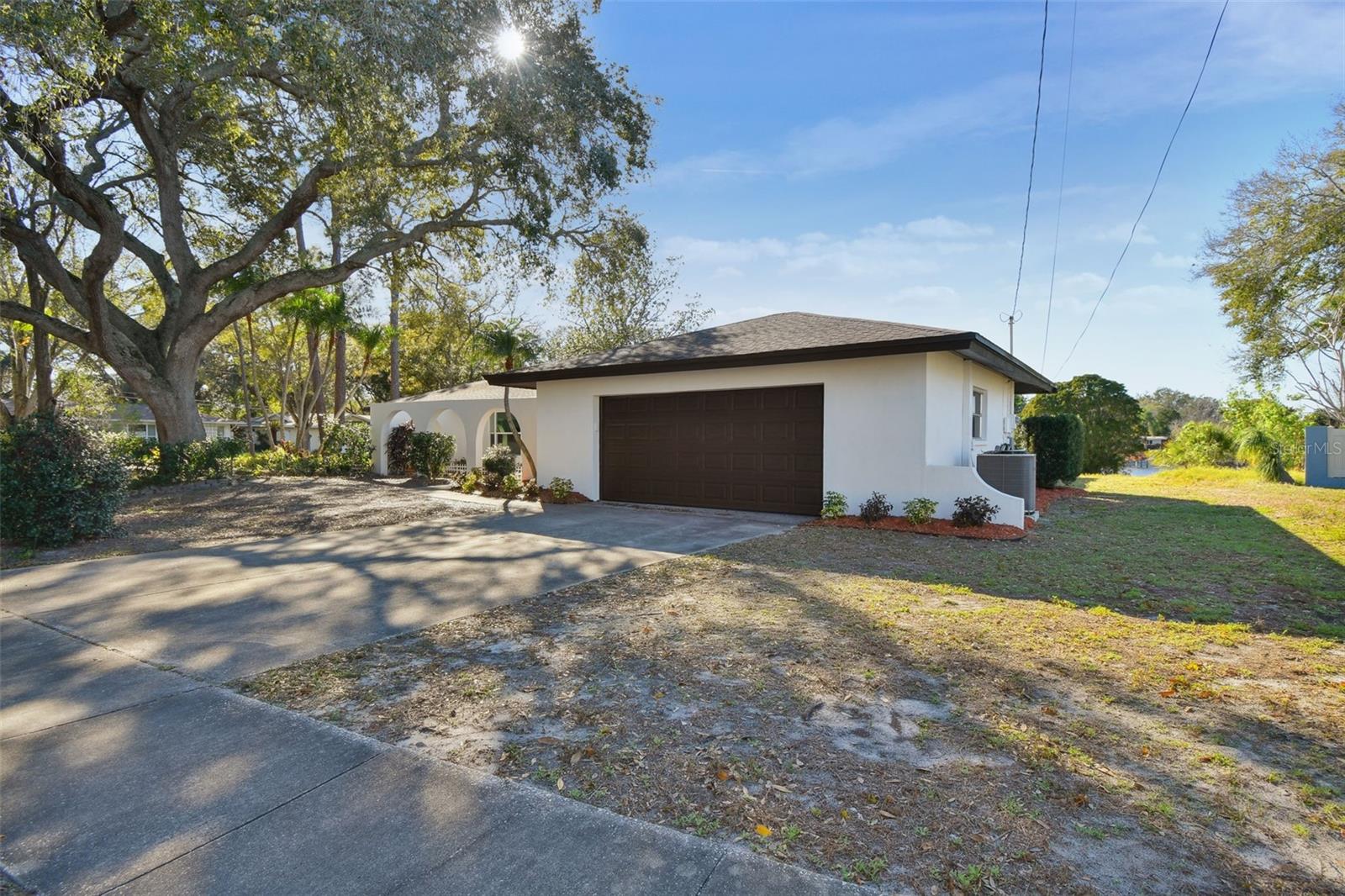 AMBLESIDE 2ND ADD - Residential