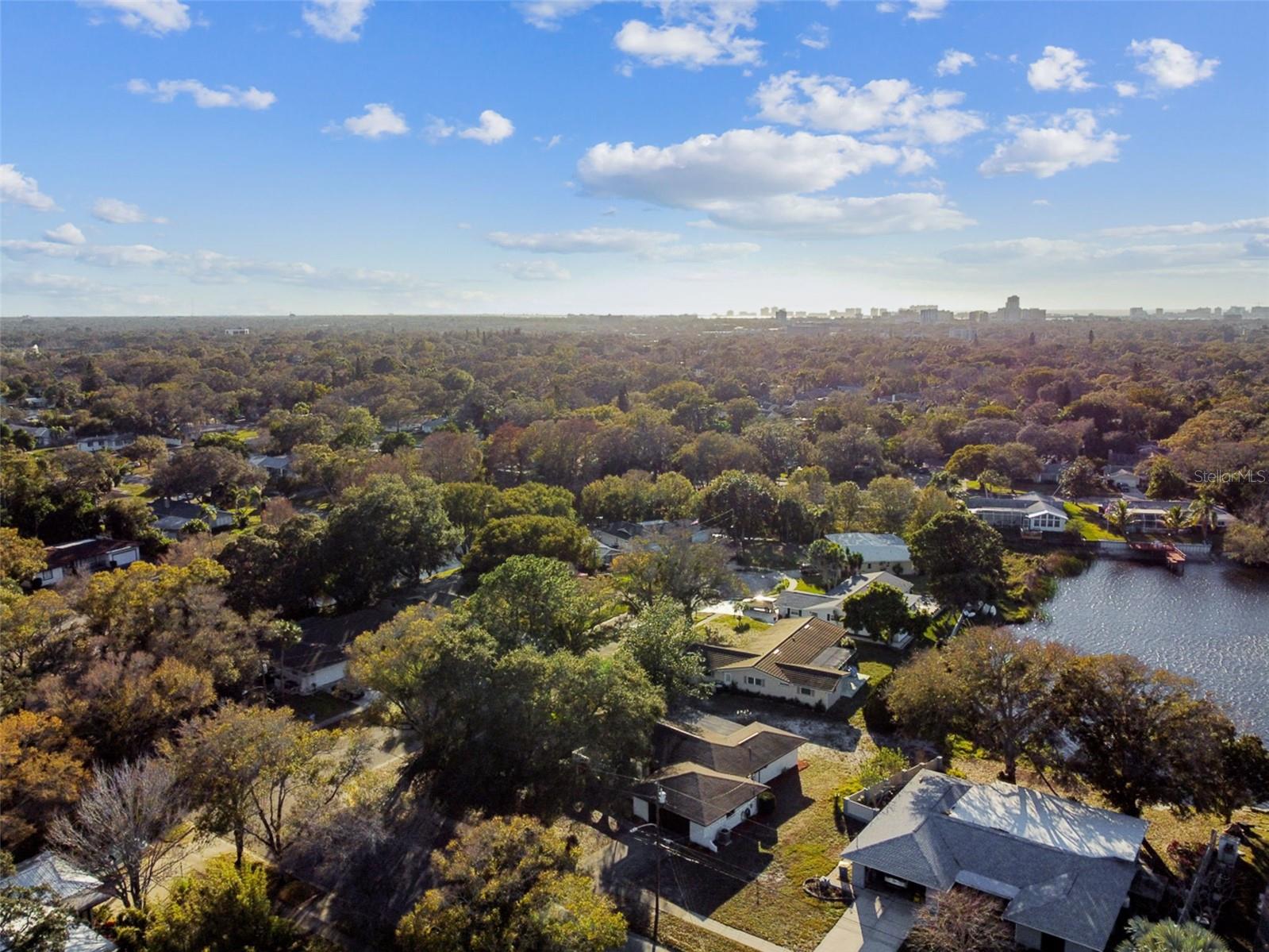 AMBLESIDE 2ND ADD - Residential