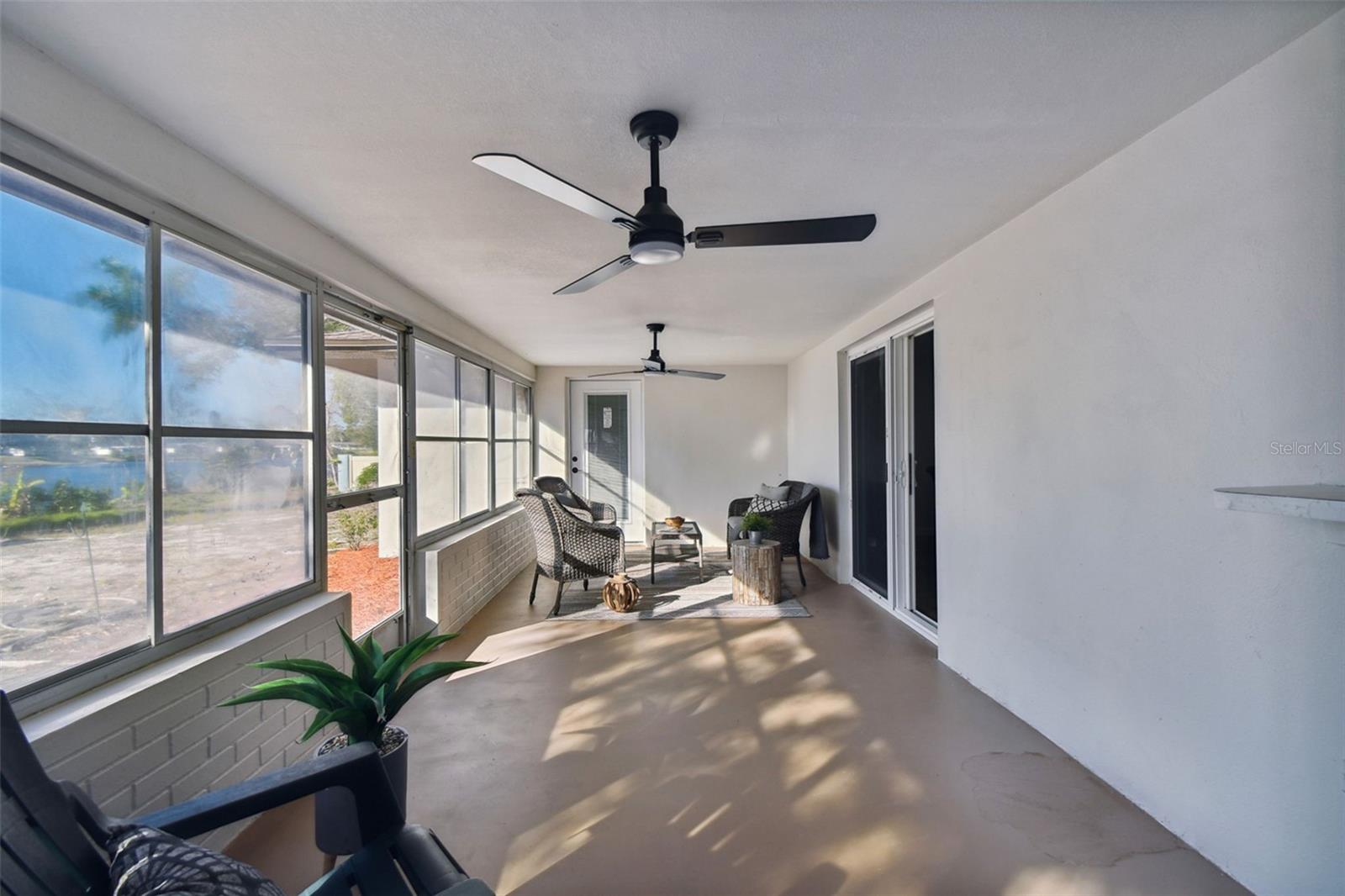 AMBLESIDE 2ND ADD - Residential