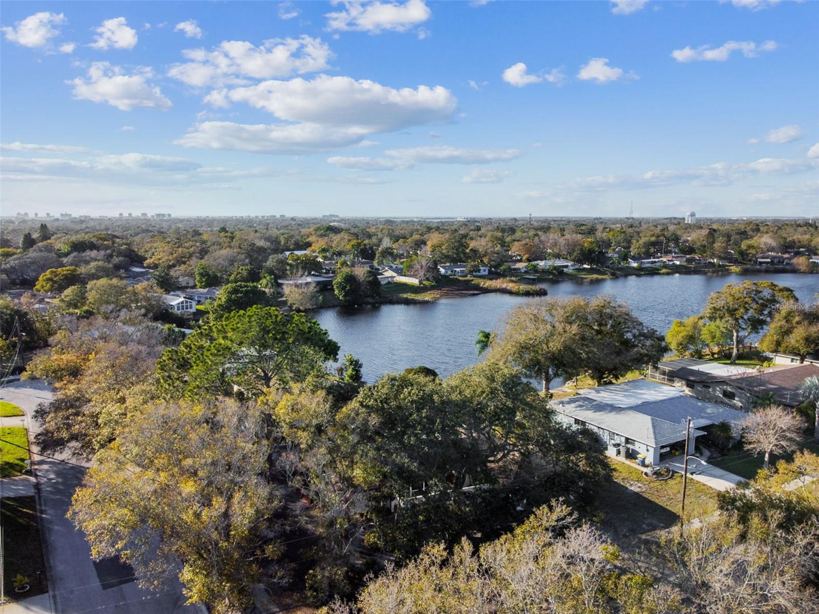 AMBLESIDE 2ND ADD - Residential