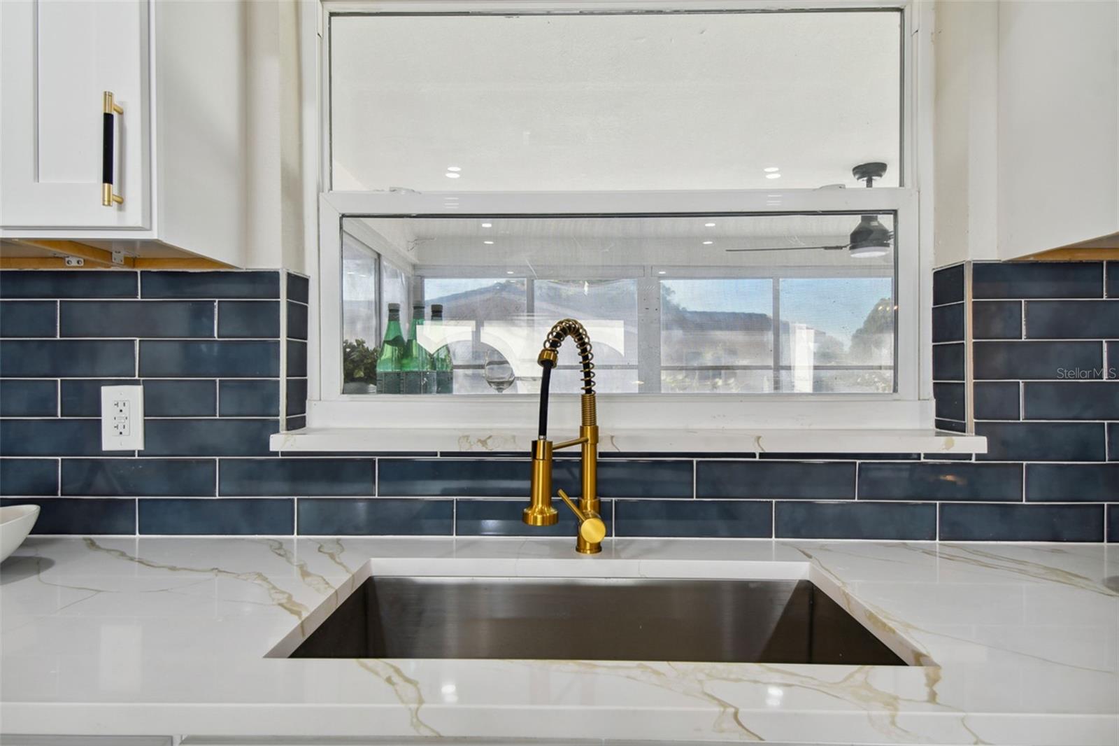 AMBLESIDE 2ND ADD - Residential