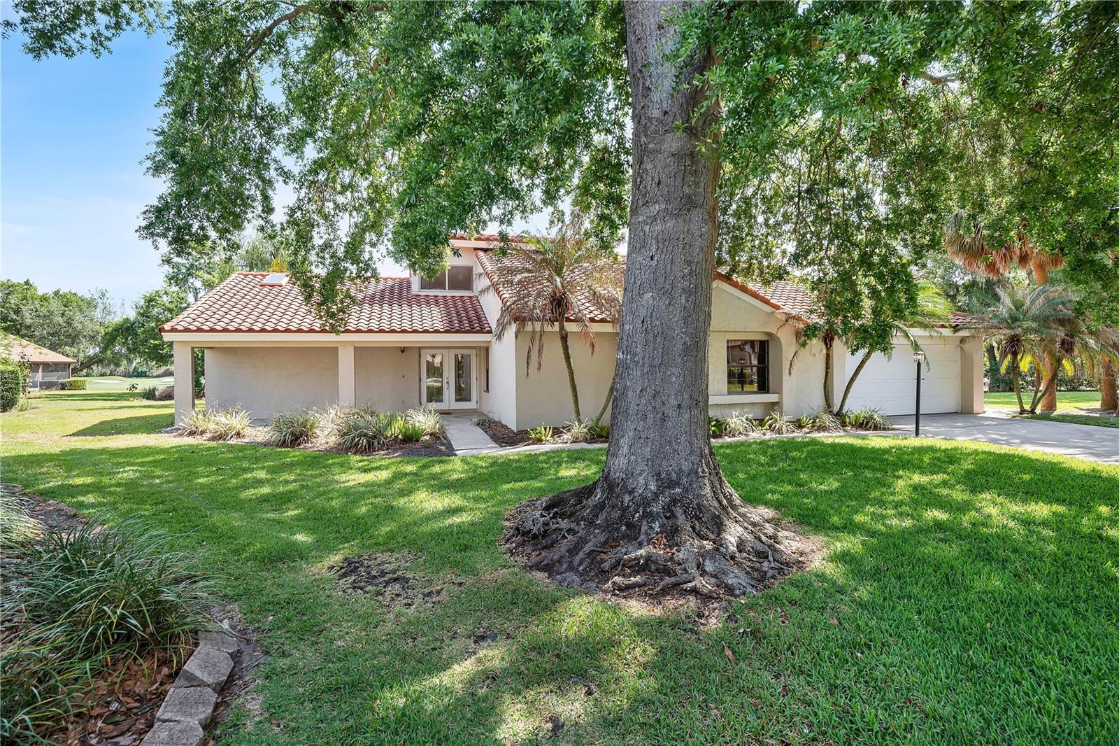 ORANGE TREE COUNTRY CLUB - Residential