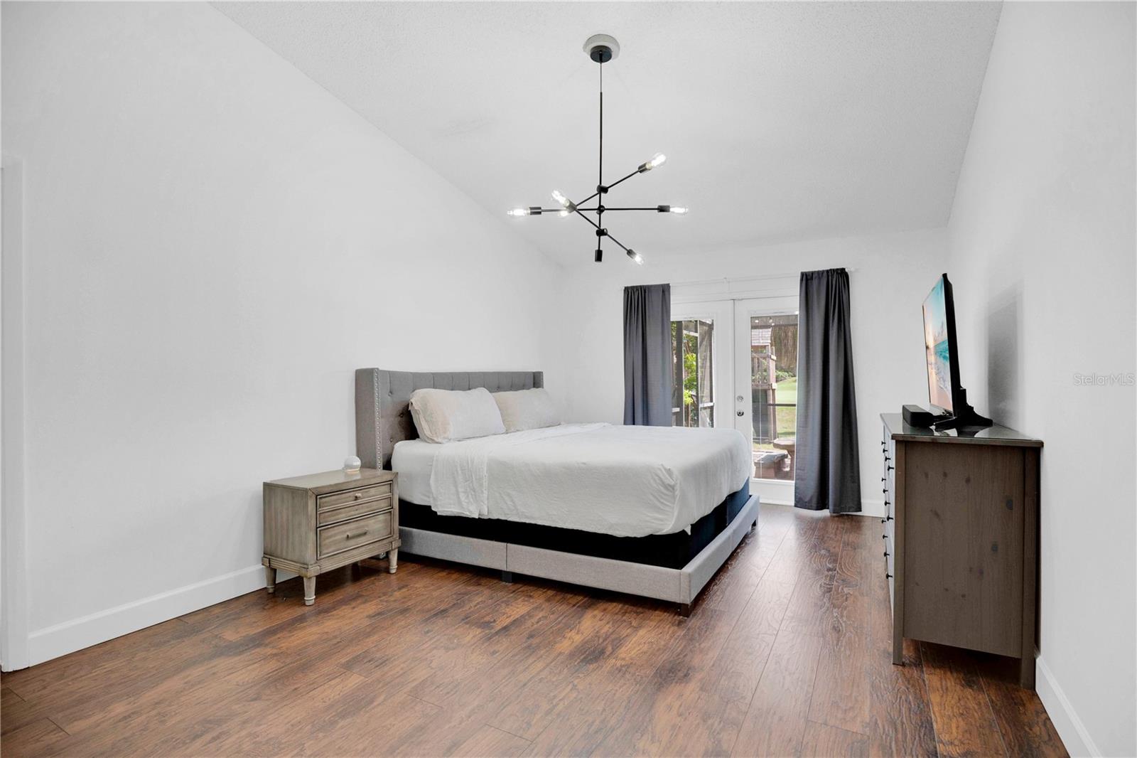 ORANGE TREE COUNTRY CLUB - Residential