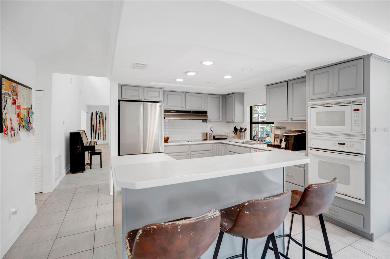 ORANGE TREE COUNTRY CLUB - Residential