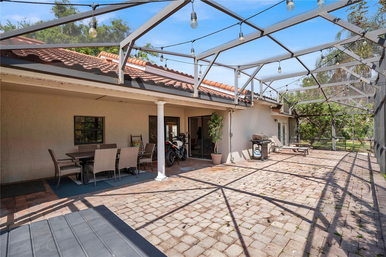 ORANGE TREE COUNTRY CLUB - Residential