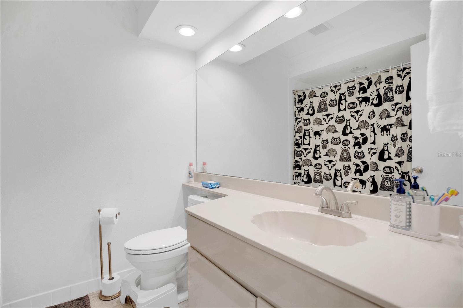 ORANGE TREE COUNTRY CLUB - Residential