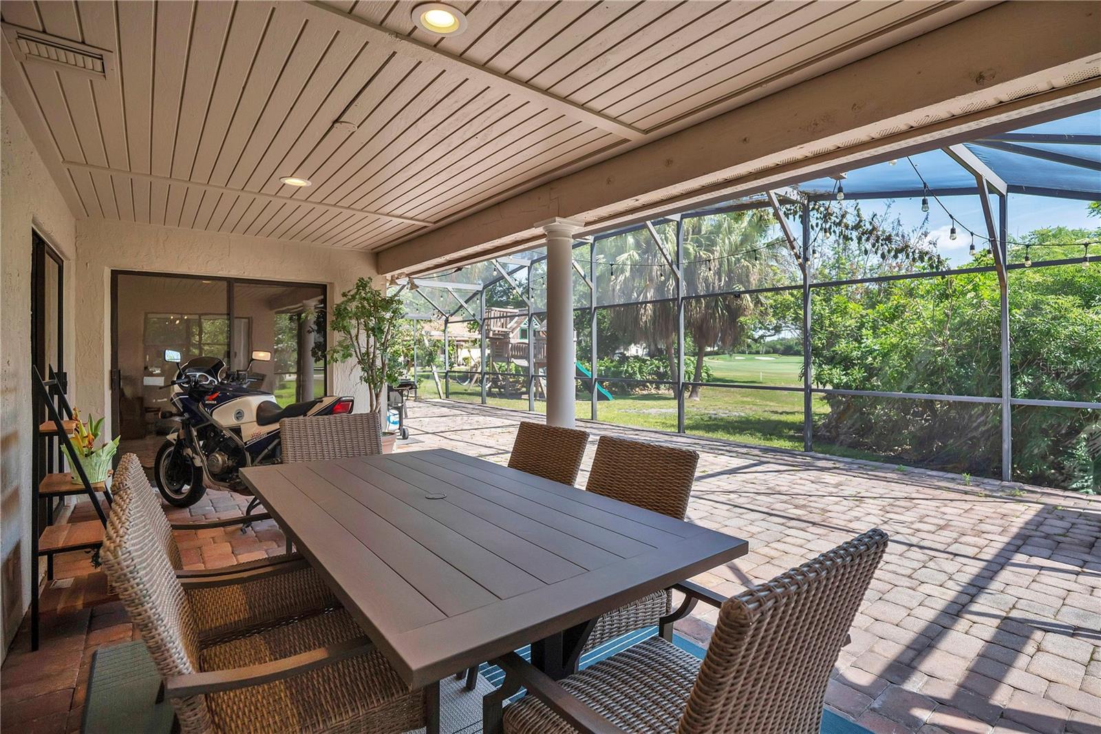 ORANGE TREE COUNTRY CLUB - Residential