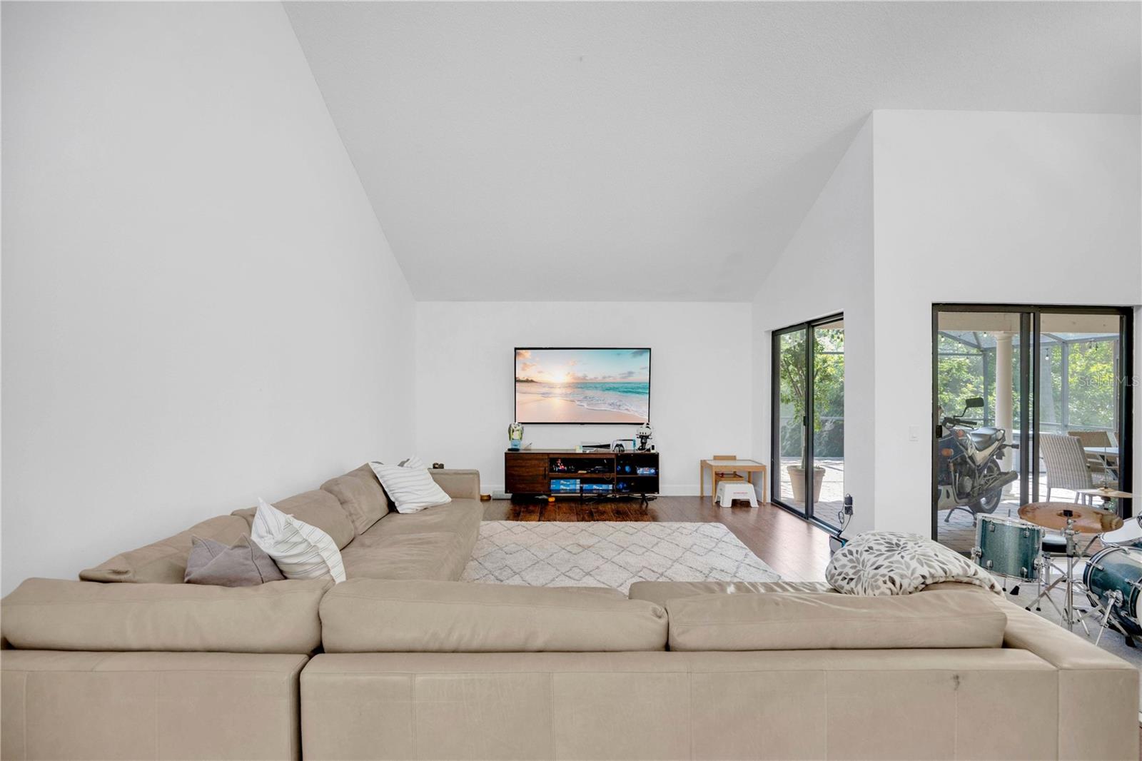 ORANGE TREE COUNTRY CLUB - Residential