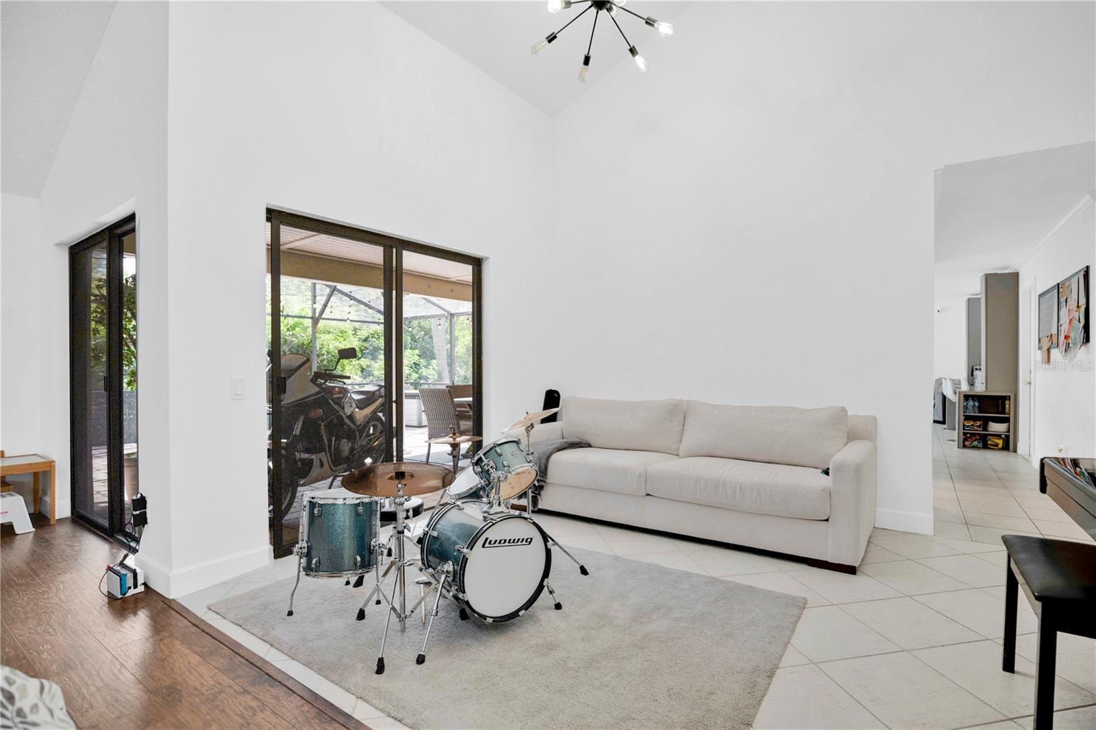 ORANGE TREE COUNTRY CLUB - Residential