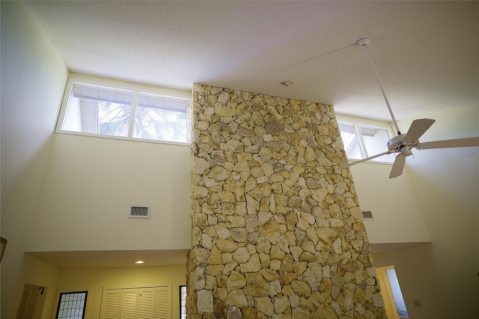 816 PINE SHADOW DRIVE