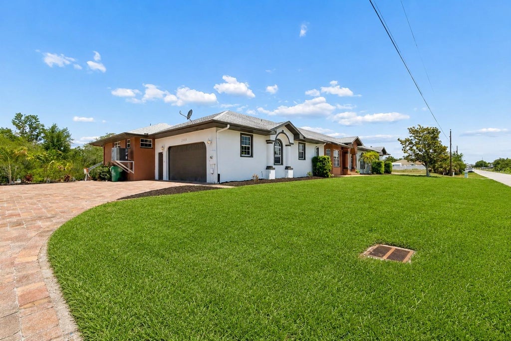 Photo of 3339 Desoto Drive, Punta Gorda, FL 33983 (MLS # A4699339)