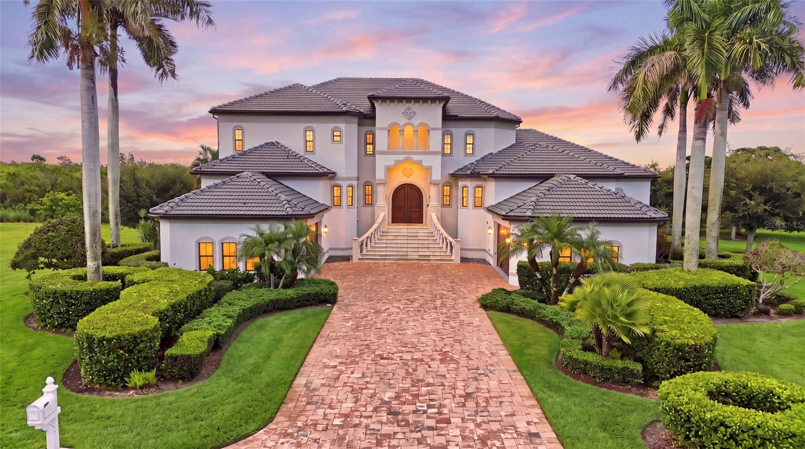 4790 HARBOR POINT COURT