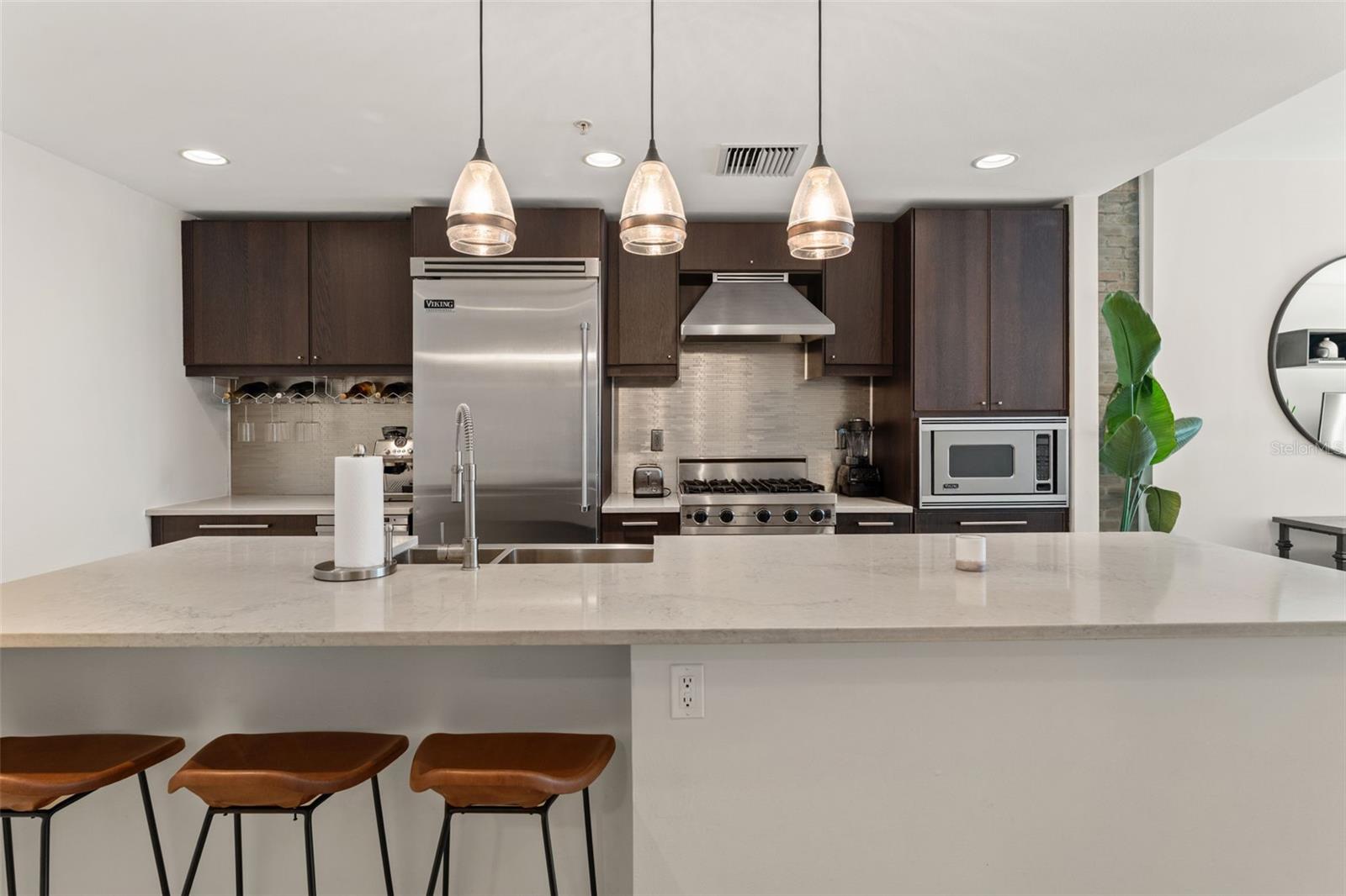 GRAND CENTRAL AT KENNEDY RESID - Residential