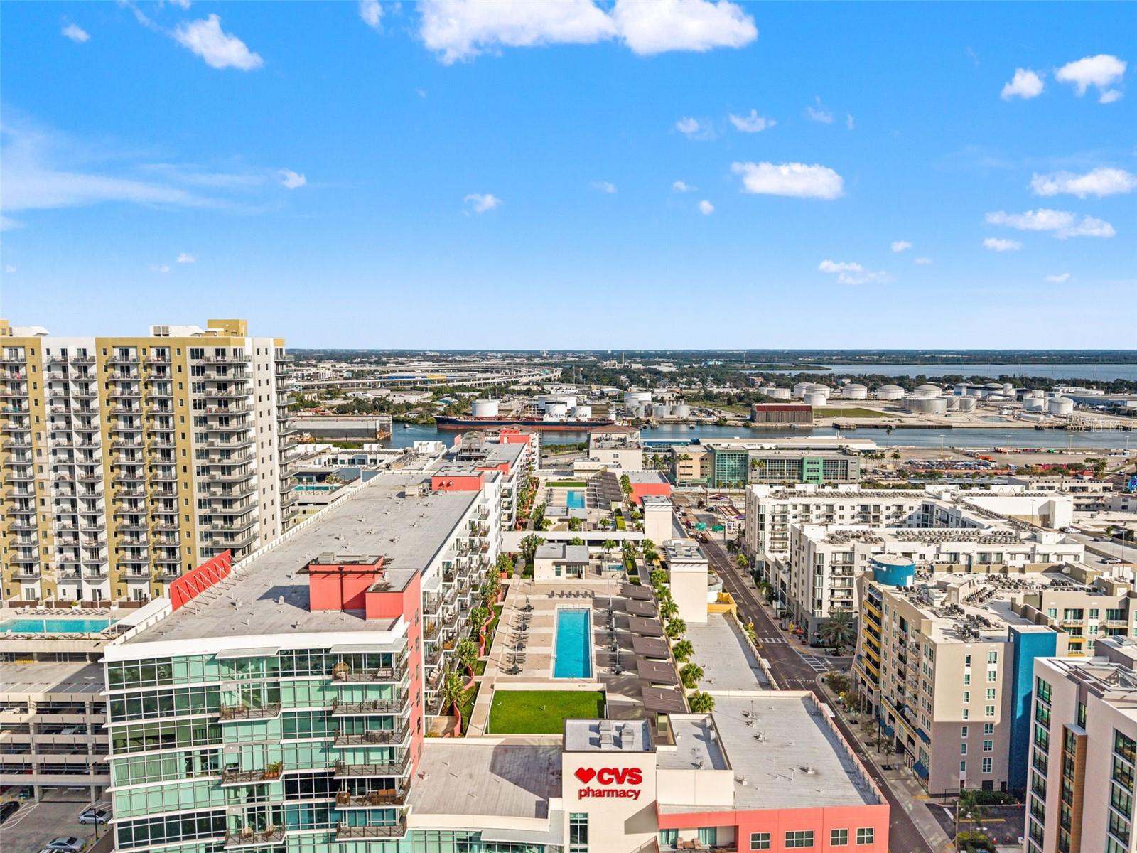 GRAND CENTRAL AT KENNEDY RESID - Residential