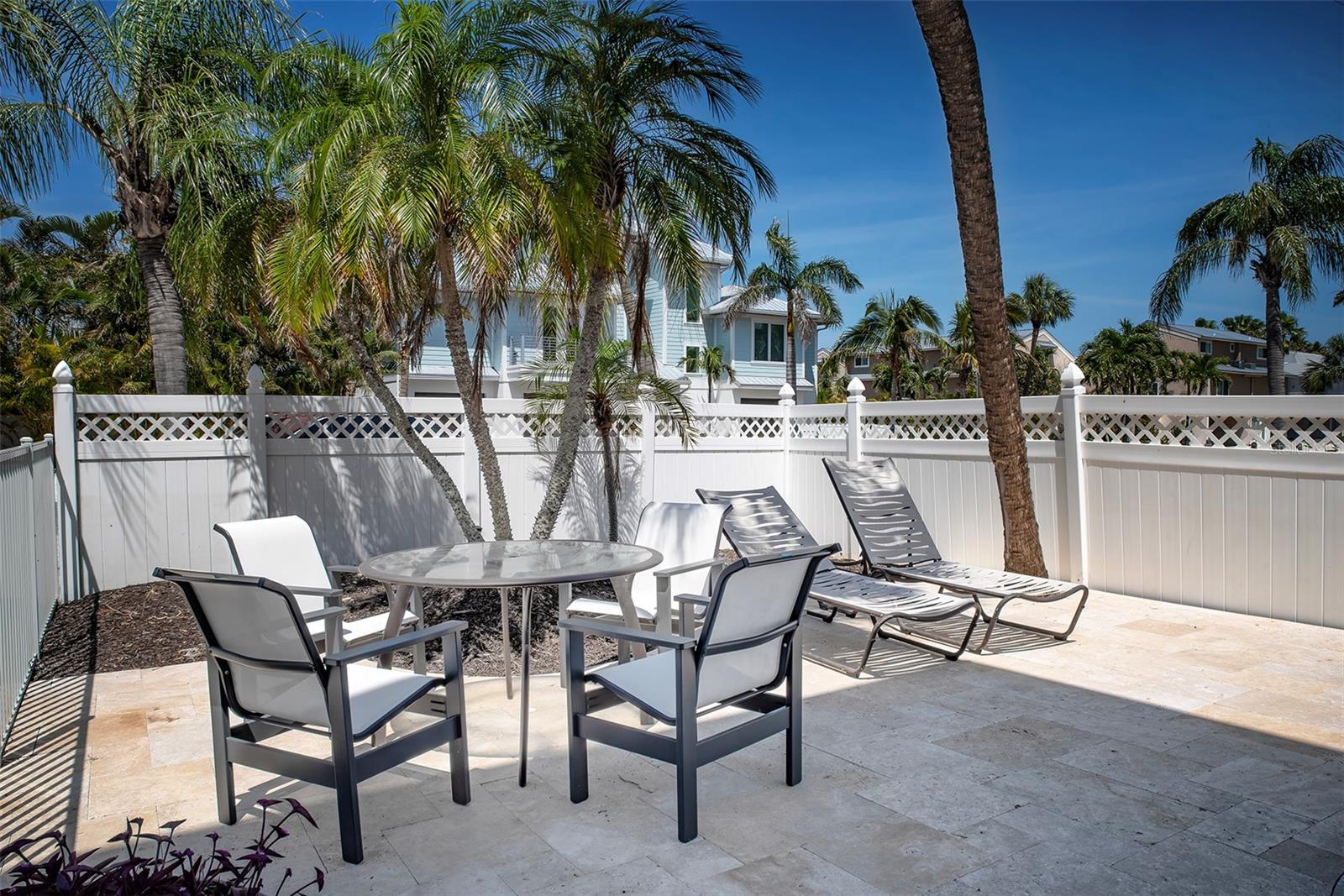 GULF VIEW TOWNHOUSES - Residential