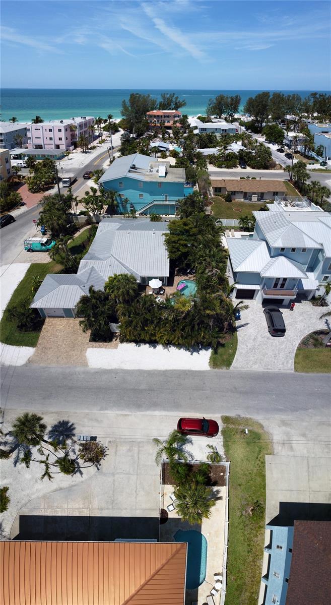 GULF VIEW TOWNHOUSES - Residential