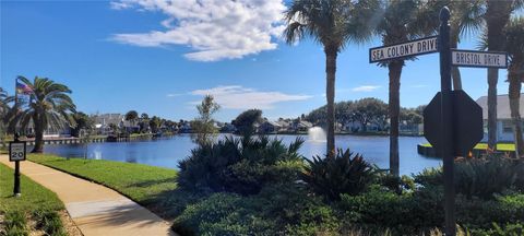 A home in PALM COAST