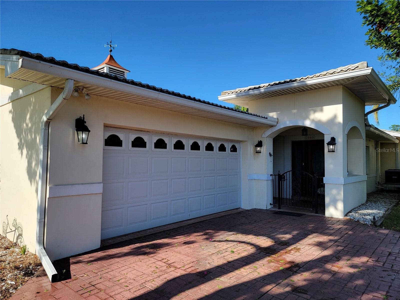 BELLE VISTA SHORES - Residential Lease