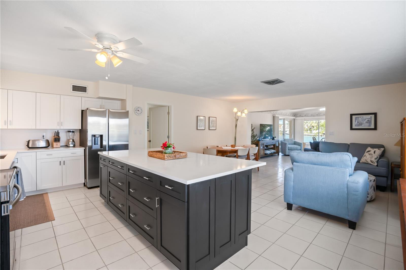 BELLE VISTA SHORES - Residential Lease