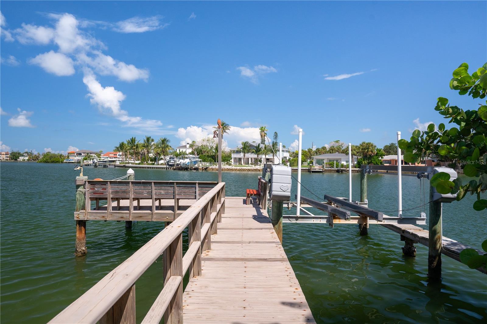 BELLE VISTA SHORES - Residential Lease