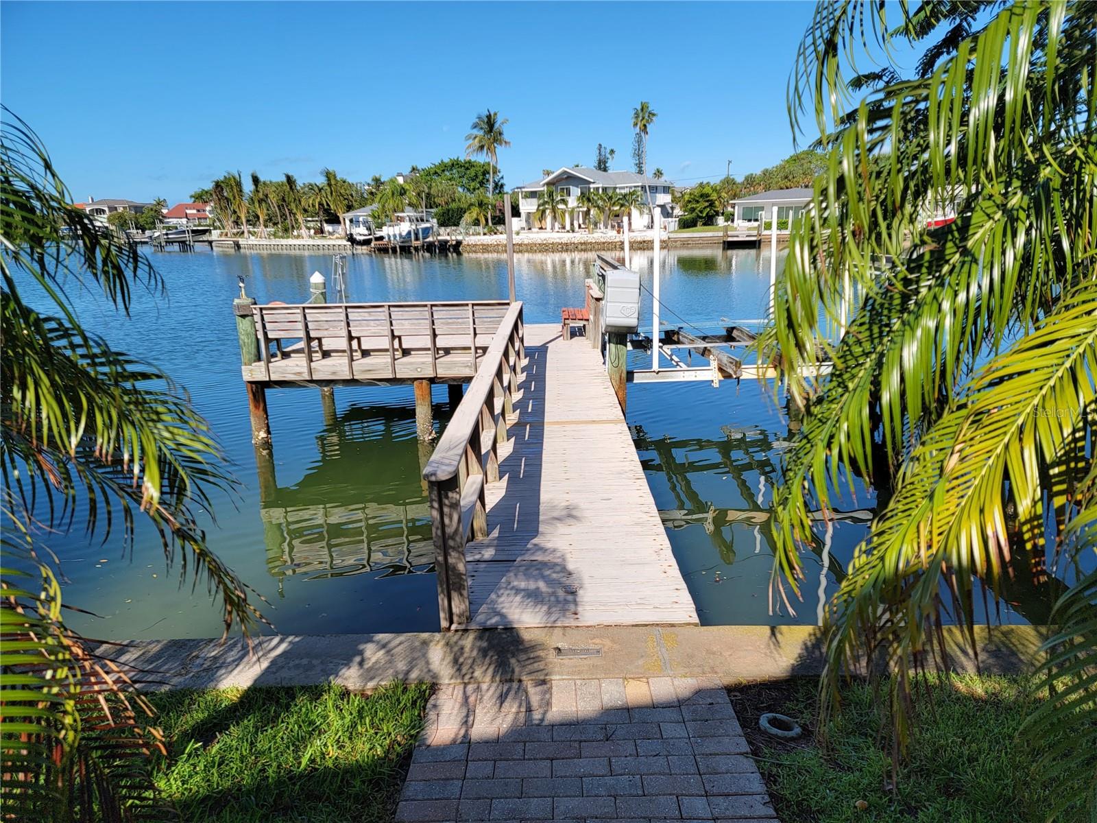 BELLE VISTA SHORES - Residential Lease