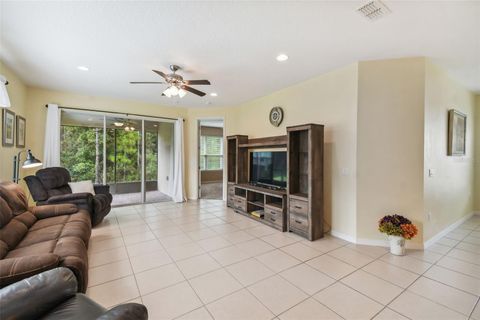 A home in POINCIANA