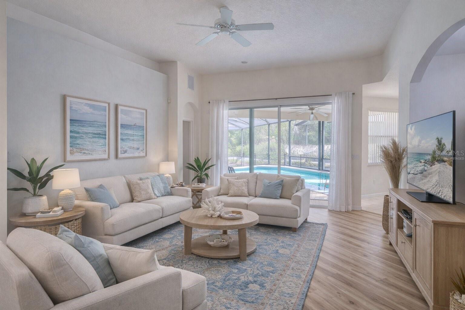 CALABAY PARC AT TOWER LAKE - Residential