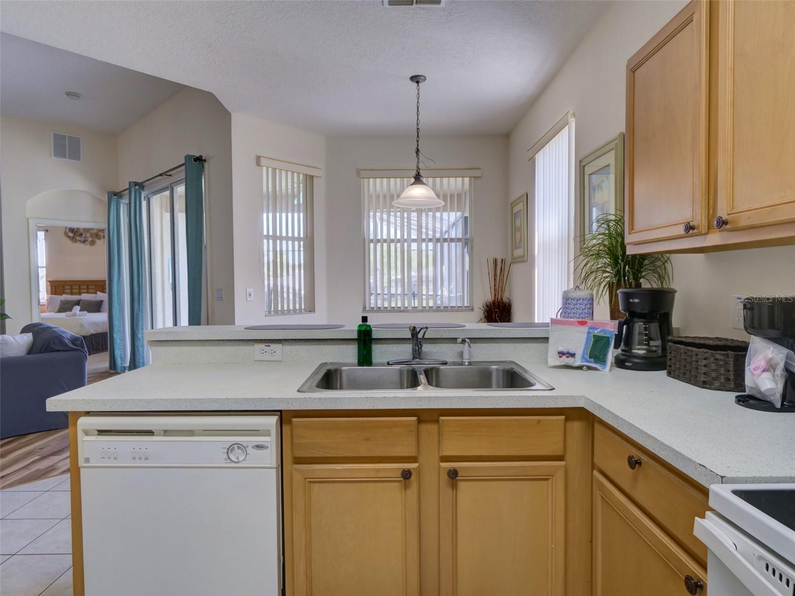 CALABAY PARC AT TOWER LAKE - Residential