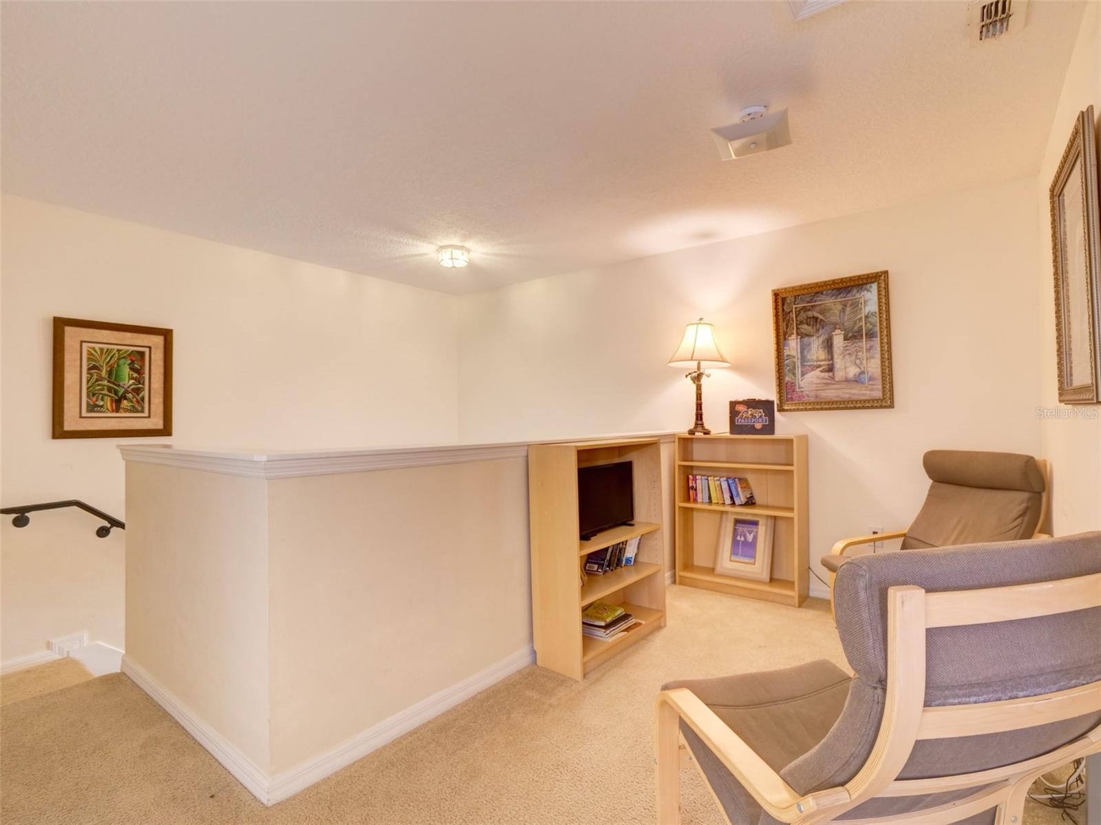 CALABAY PARC AT TOWER LAKE - Residential