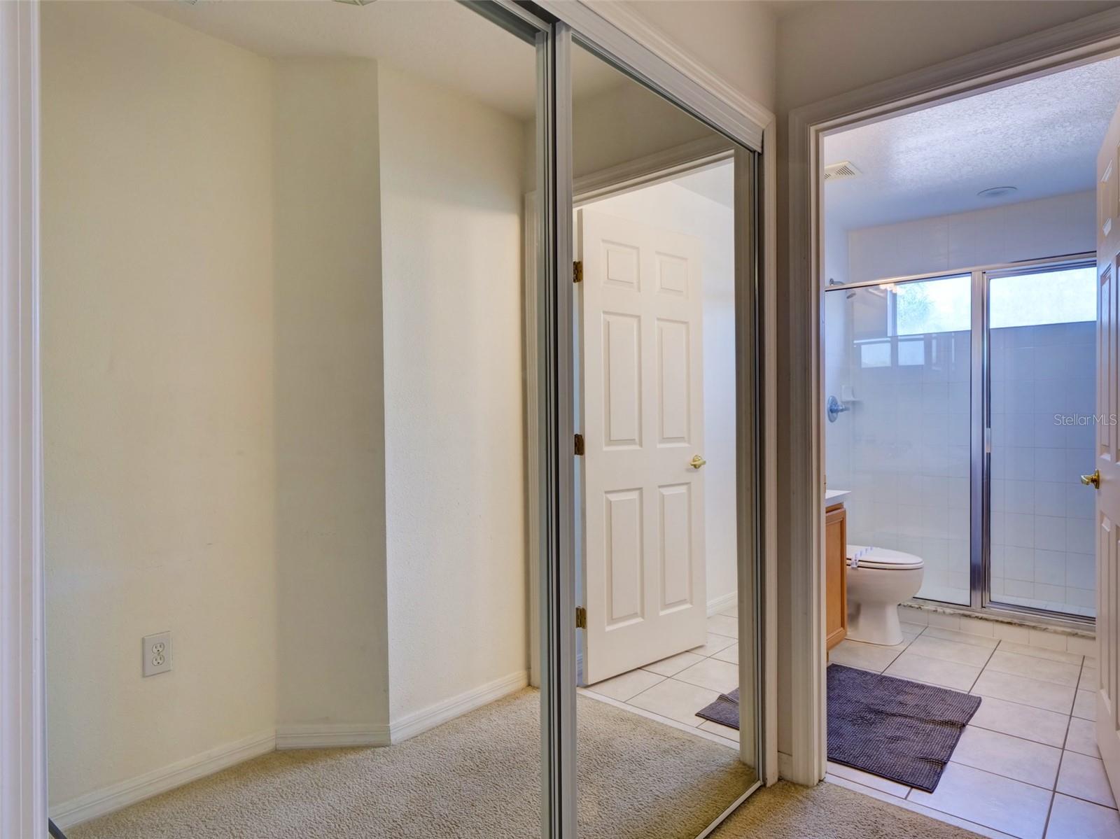 CALABAY PARC AT TOWER LAKE - Residential