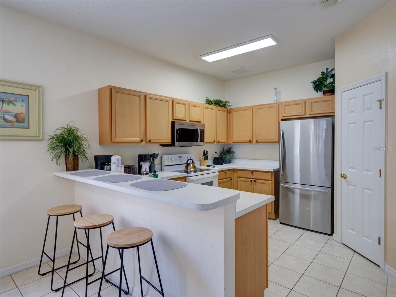 CALABAY PARC AT TOWER LAKE - Residential