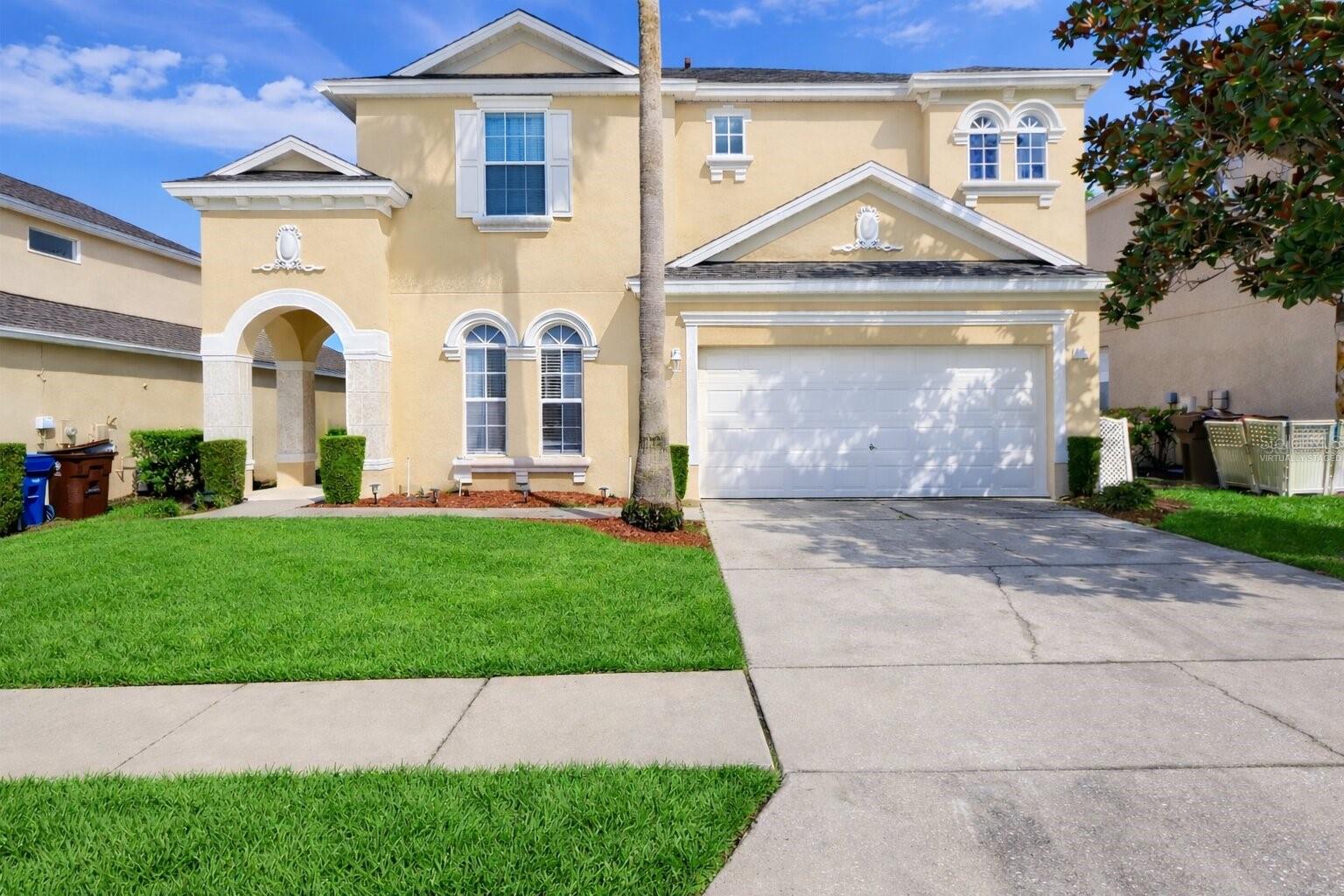 CALABAY PARC AT TOWER LAKE - Residential