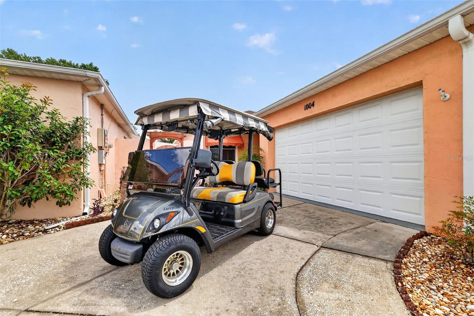 1004 LAREDO LANE