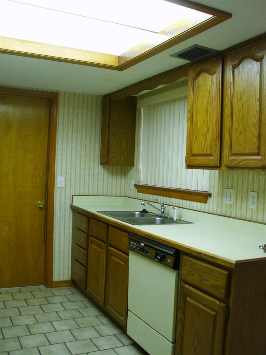 Hidden Pines Ph 02 - Residential Lease