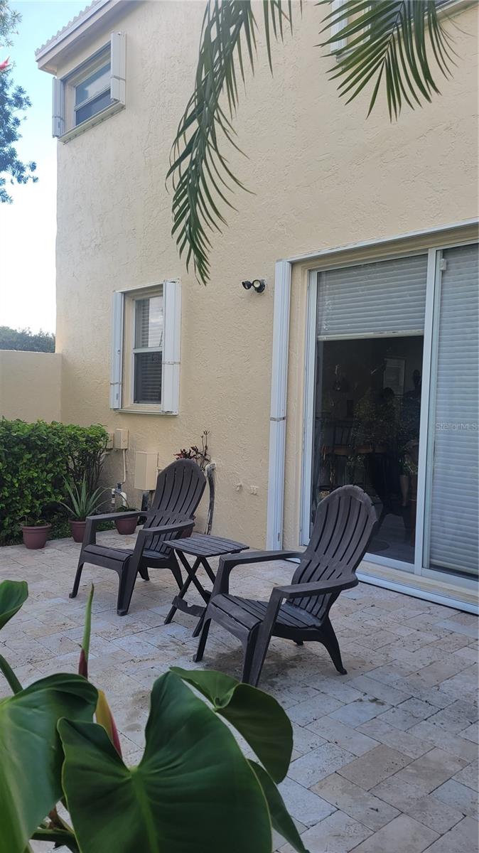 TOWNGATE 156-11 B - Residential