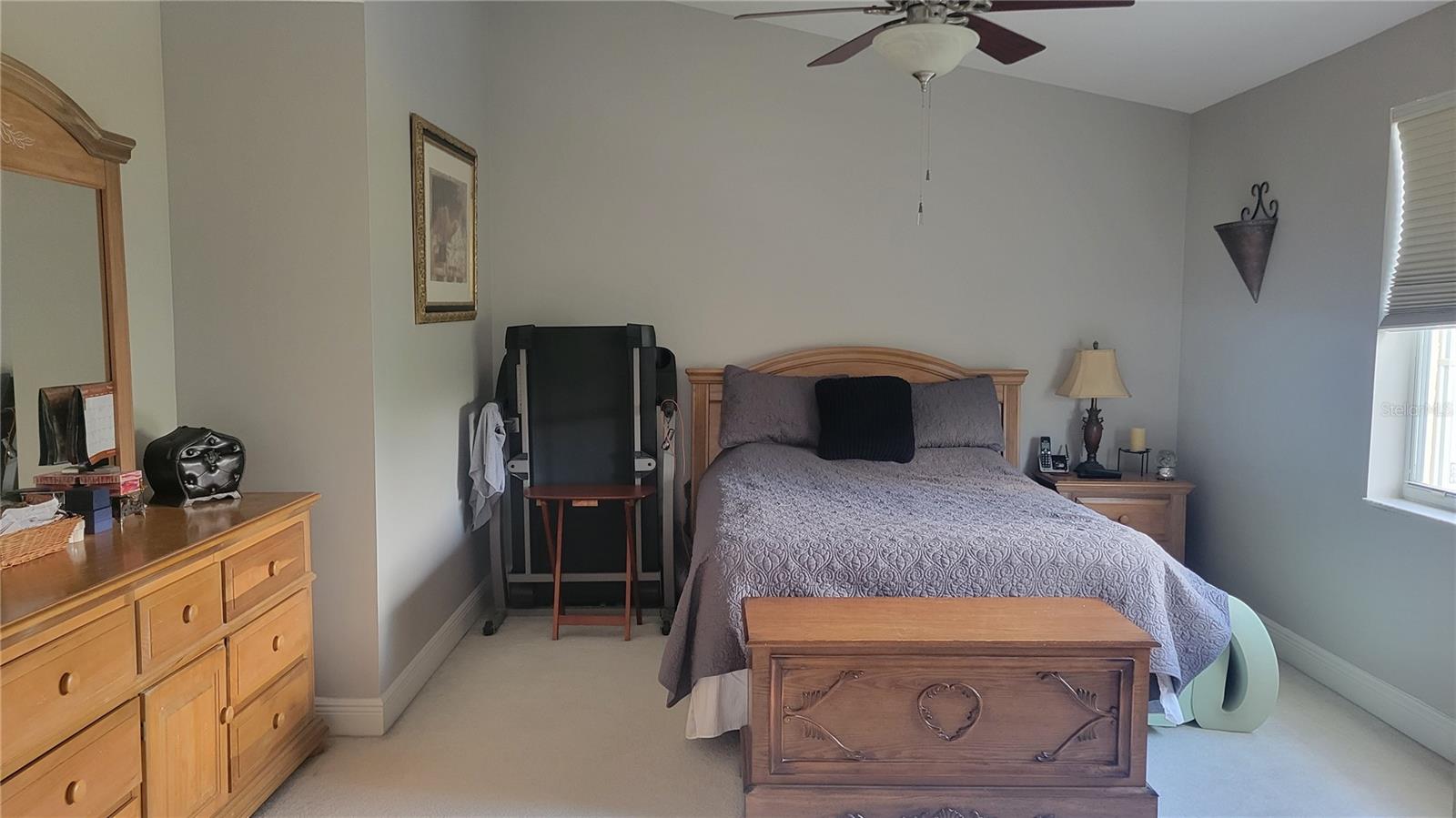 TOWNGATE 156-11 B - Residential