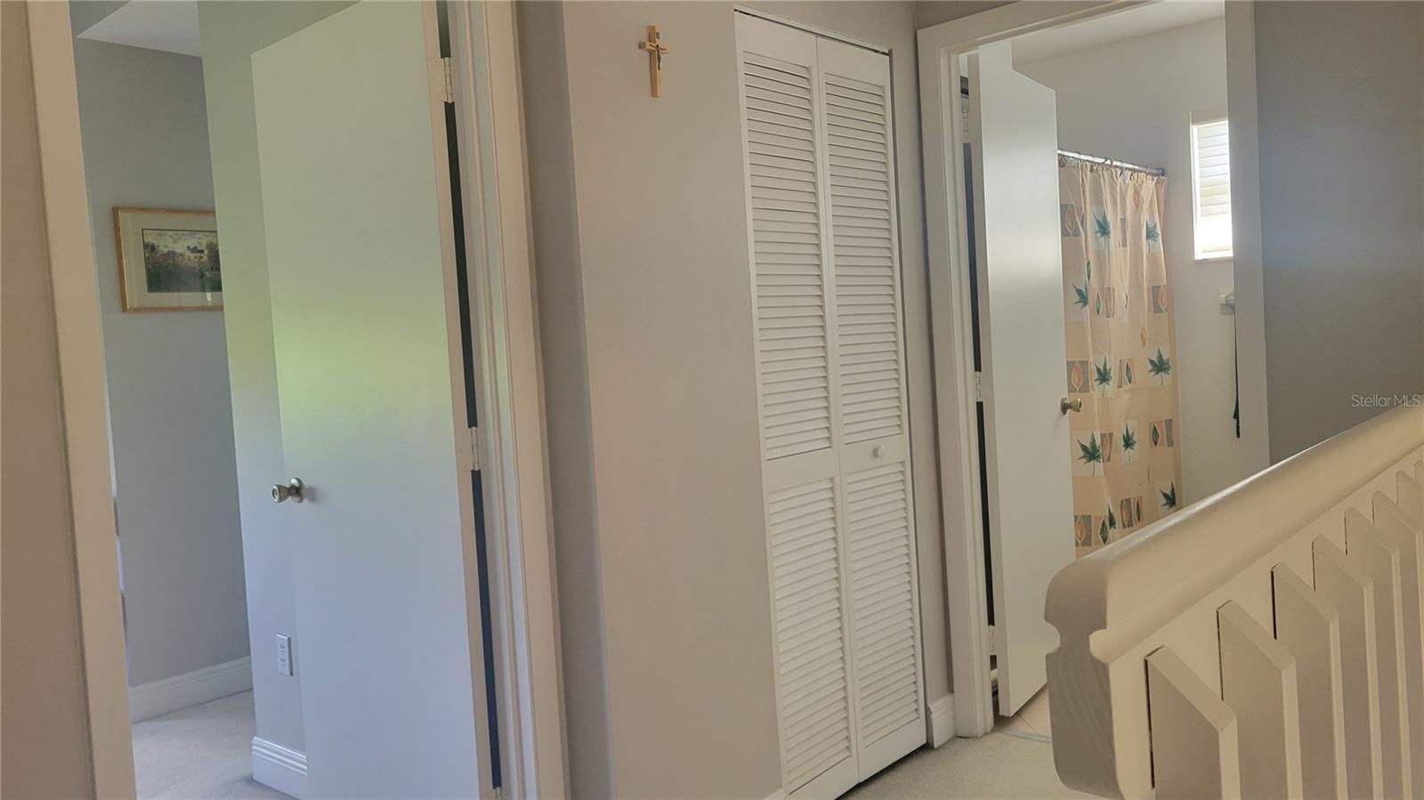 TOWNGATE 156-11 B - Residential