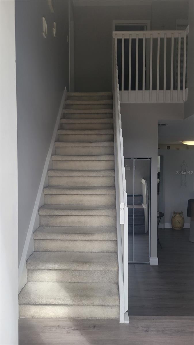 TOWNGATE 156-11 B - Residential