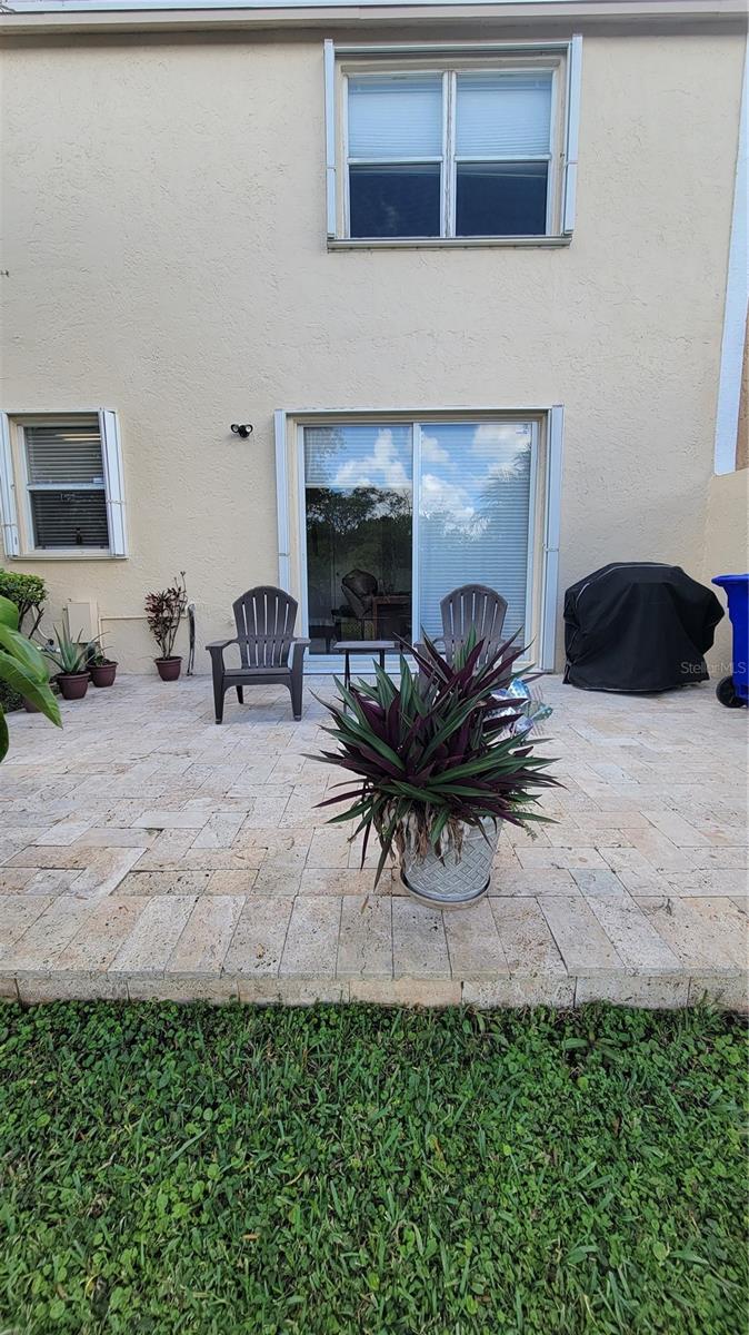 TOWNGATE 156-11 B - Residential