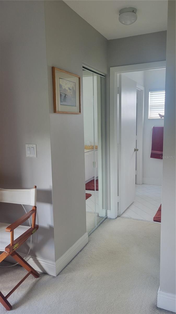 TOWNGATE 156-11 B - Residential