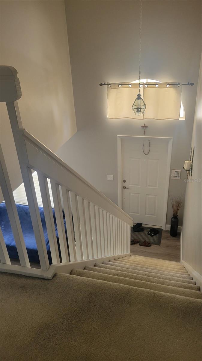 TOWNGATE 156-11 B - Residential