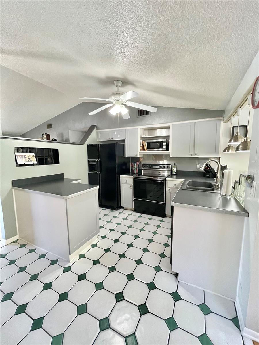 TANGLEWOOD TERRACE - Residential