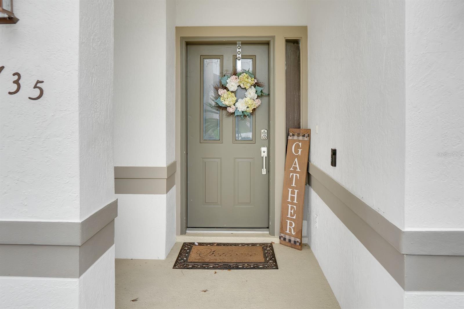 2735 SCARBOROUGH DRIVE