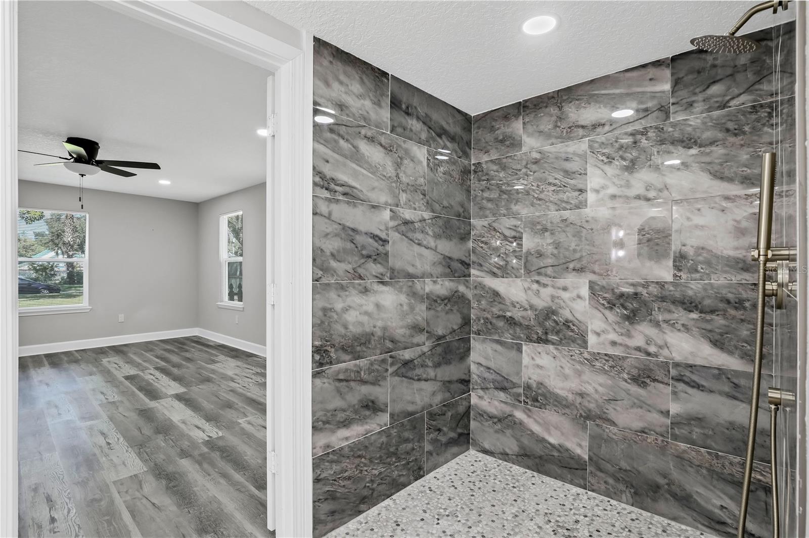 GREEN COVE SPGS - Residential