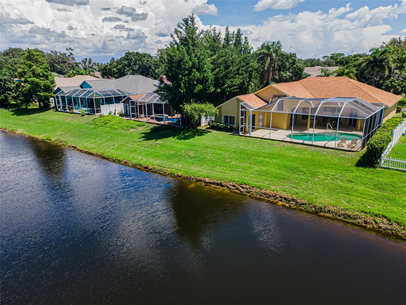 1259 PARADISE LAKE DRIVE