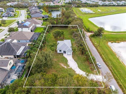 A home in BRADENTON