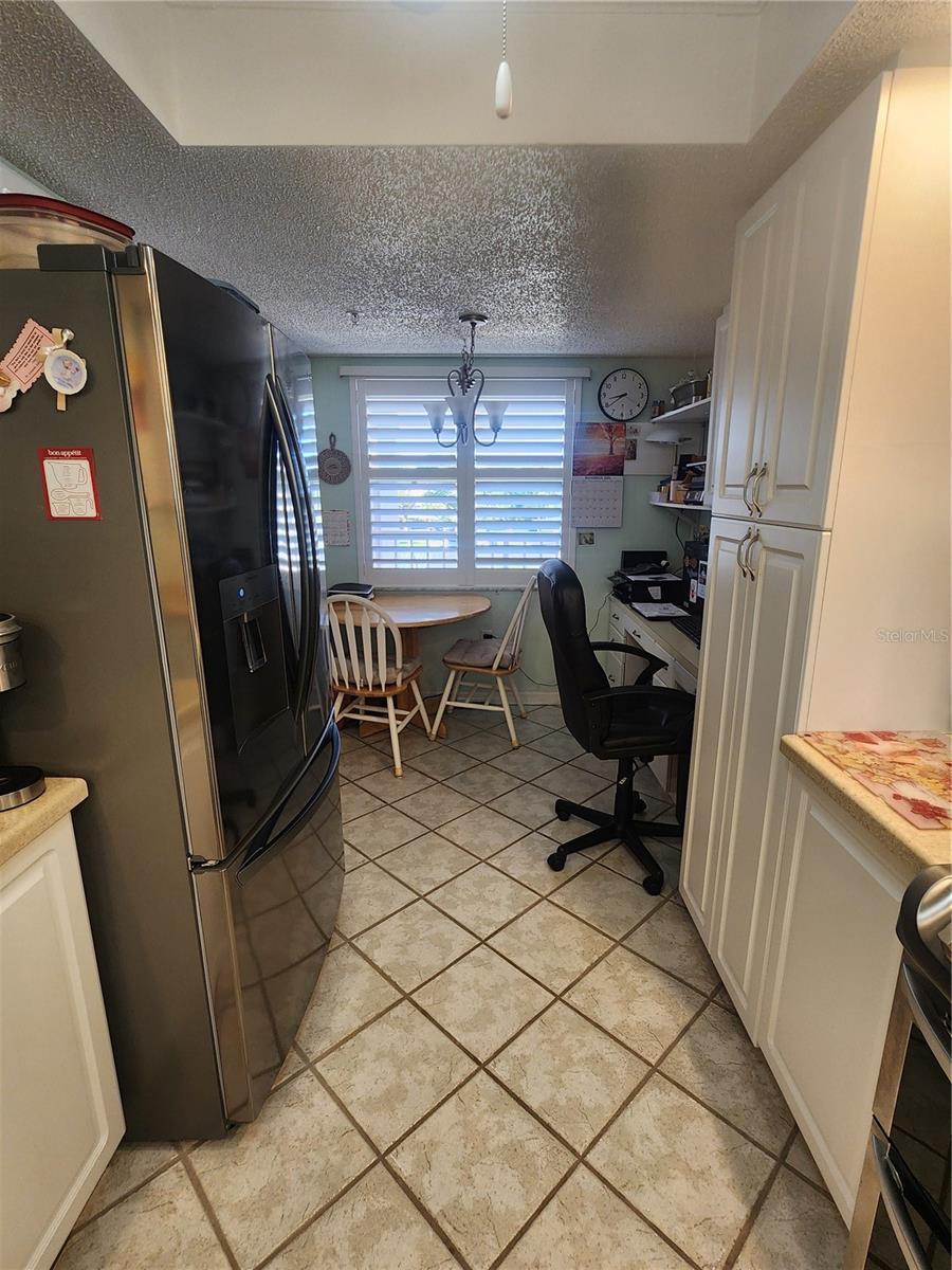 TERRACES OF TARA - Residential Lease