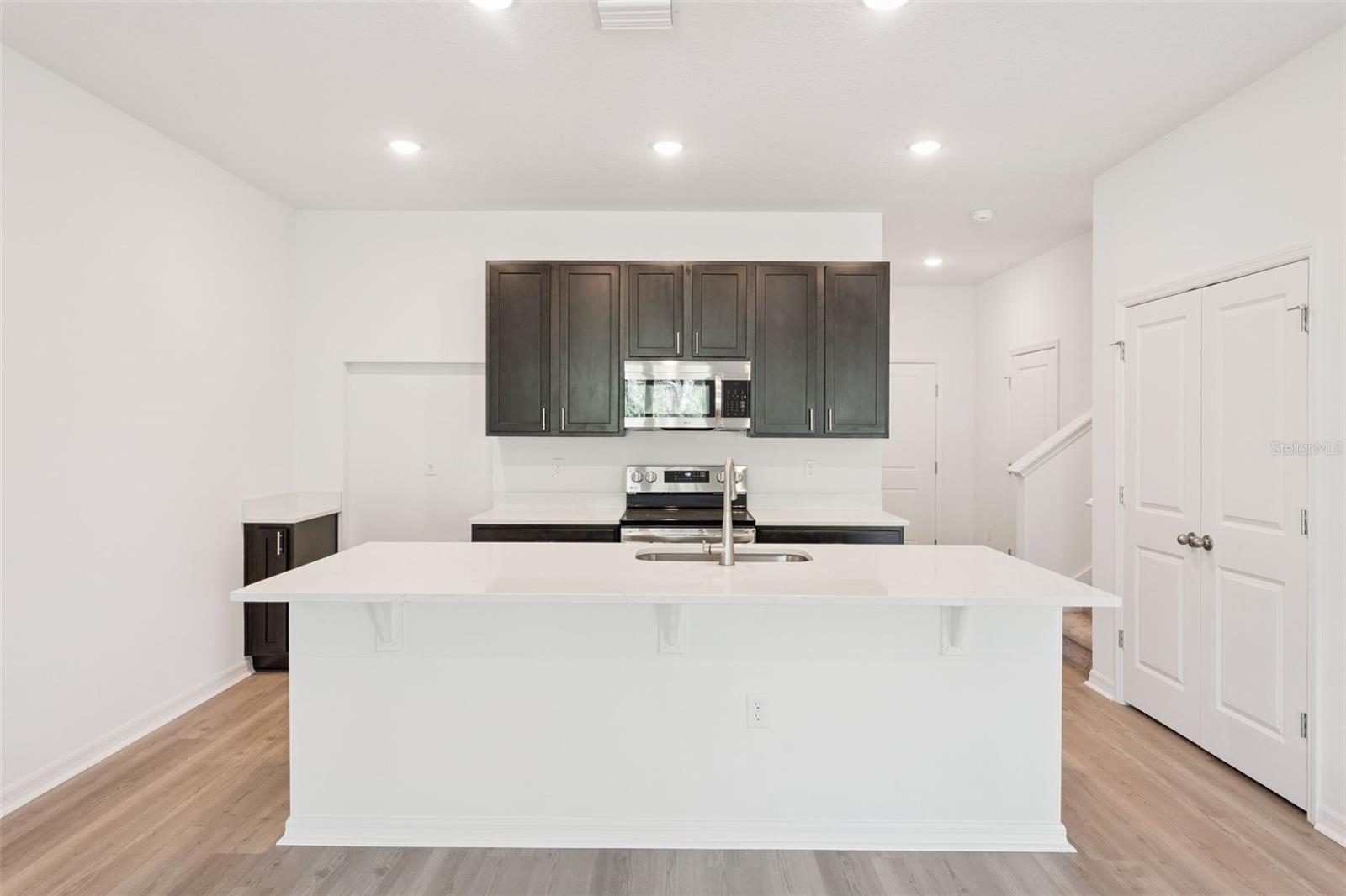 CONNORS COVE - Residential