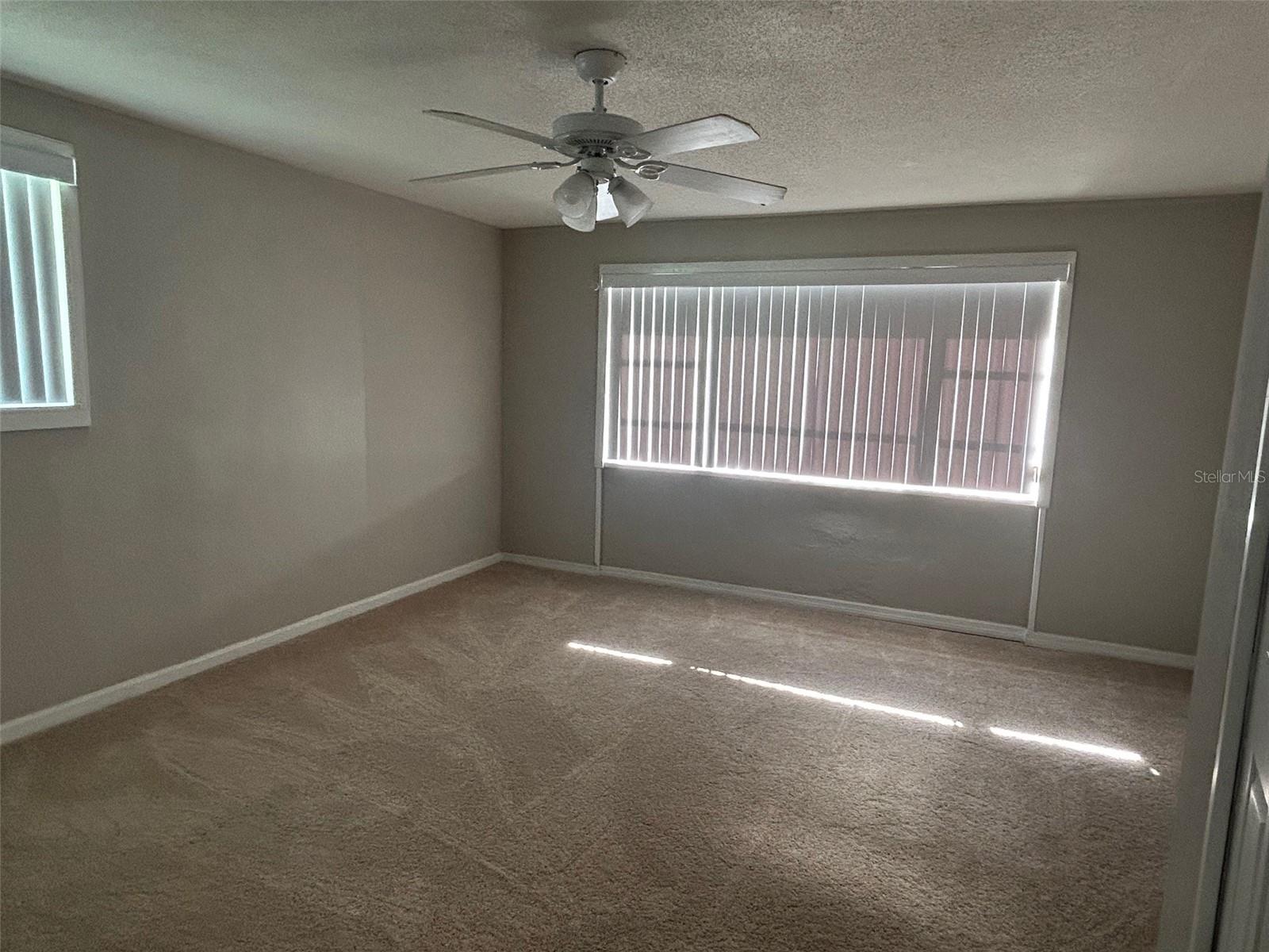 SOUTH VENICE - Residential Lease