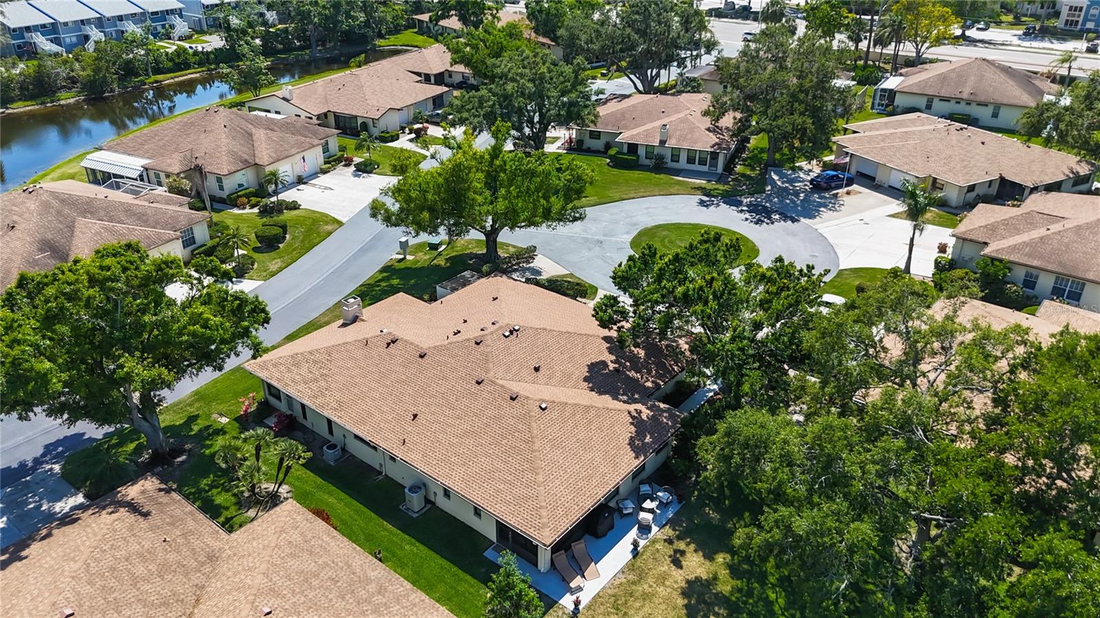 6102 PENNY LANE